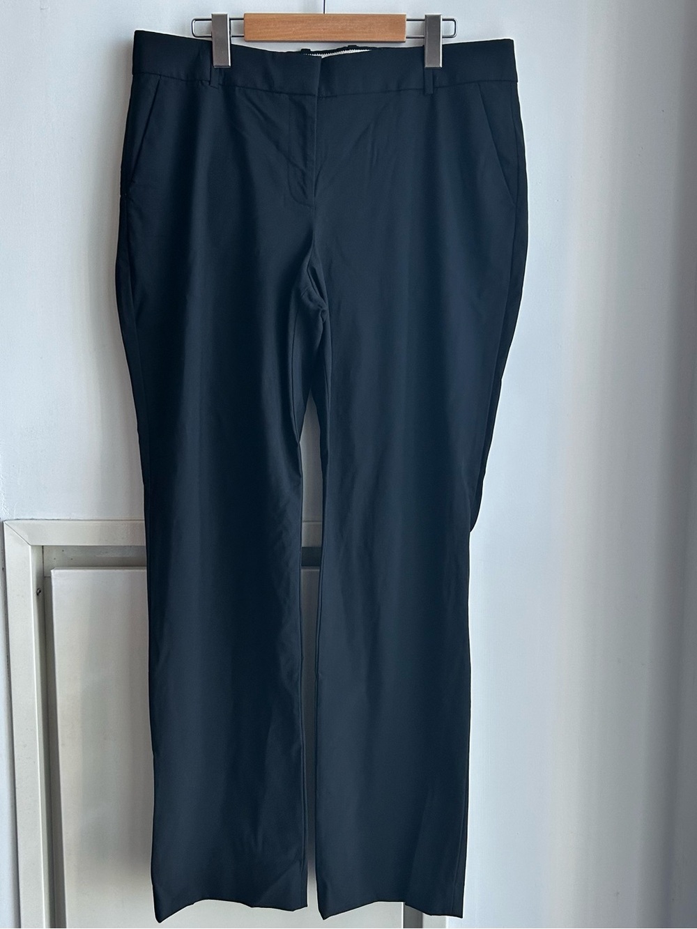 J Crew Wool “Favorite Fit” Black Trouser Pants Tollegno 1900 Italy, size 12